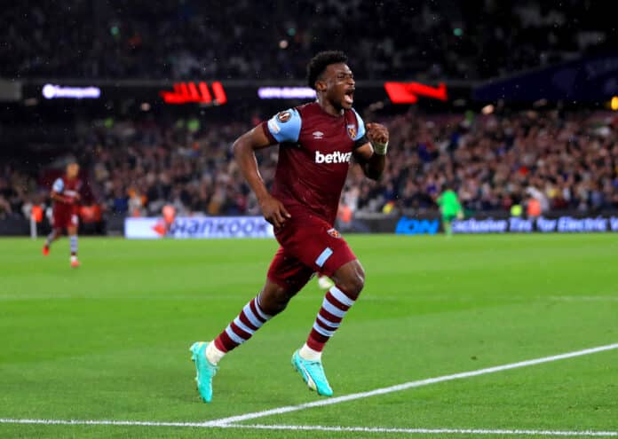 Why Mohammed Kudus Chelsea deal fell off - Jen Mendelewitsch Mohammed Kudus in action for West Ham