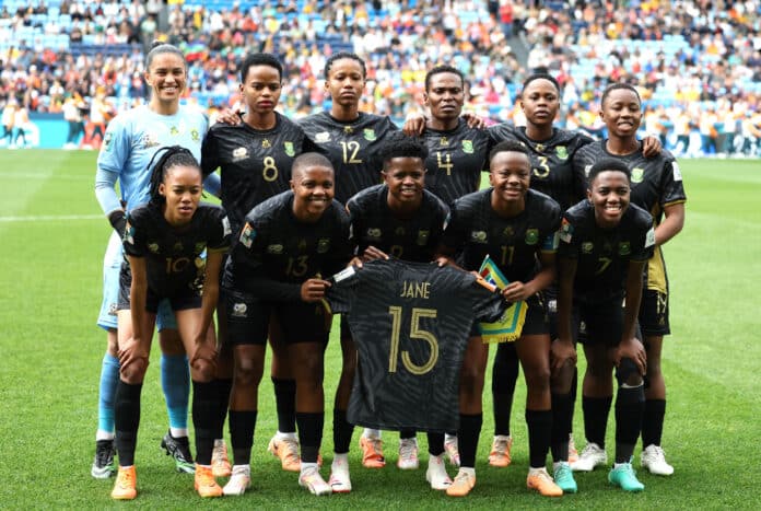 Banyana Banyana pose with Refiloe Jane's shirt Banyana Banyana pose with Refiloe Jane's shirt
